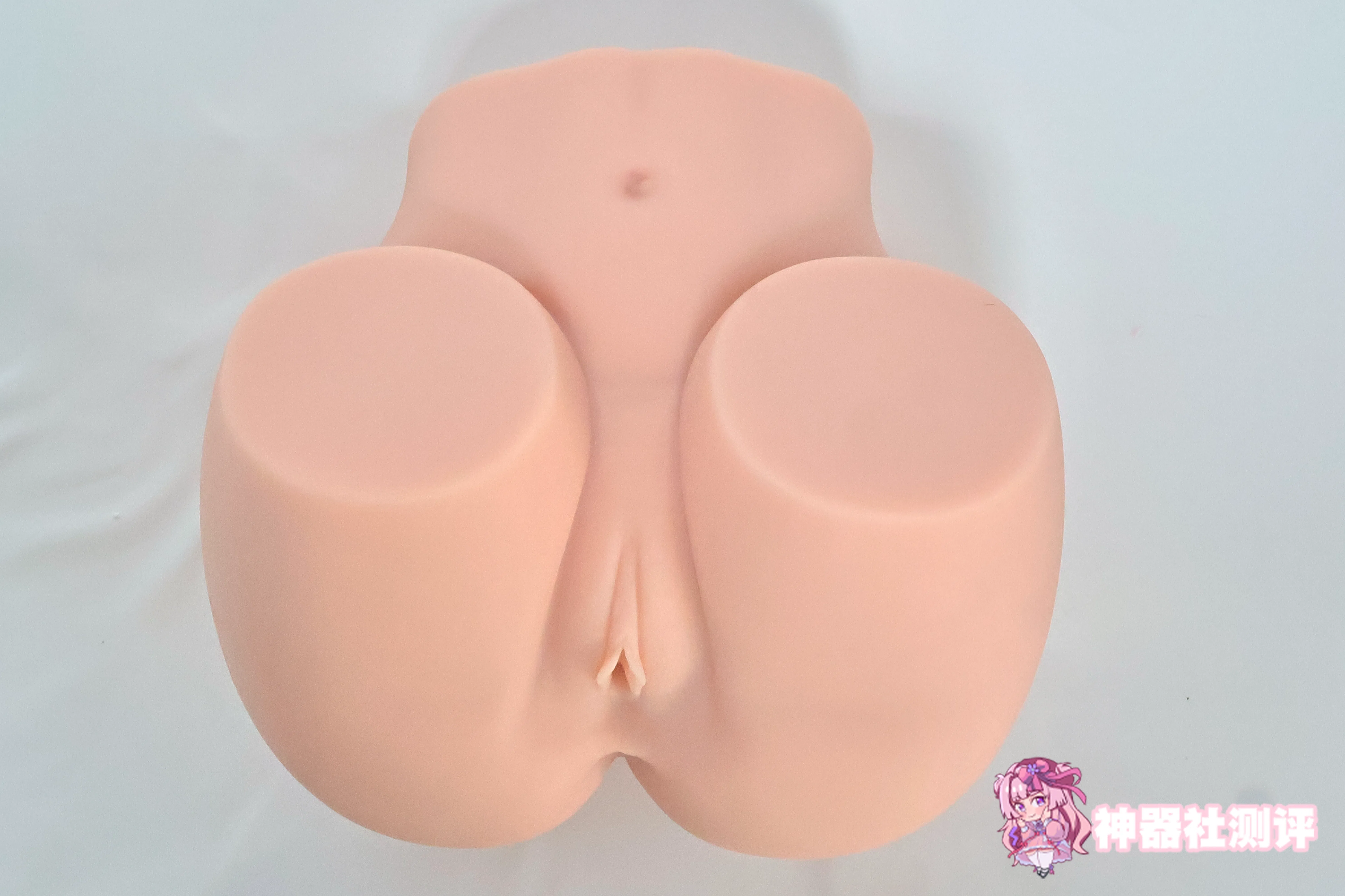 【神器社测评】LOVE FACTOR麻美优子一代——老资历臀模，浅尝初入职场的黑丝OL的巨臀