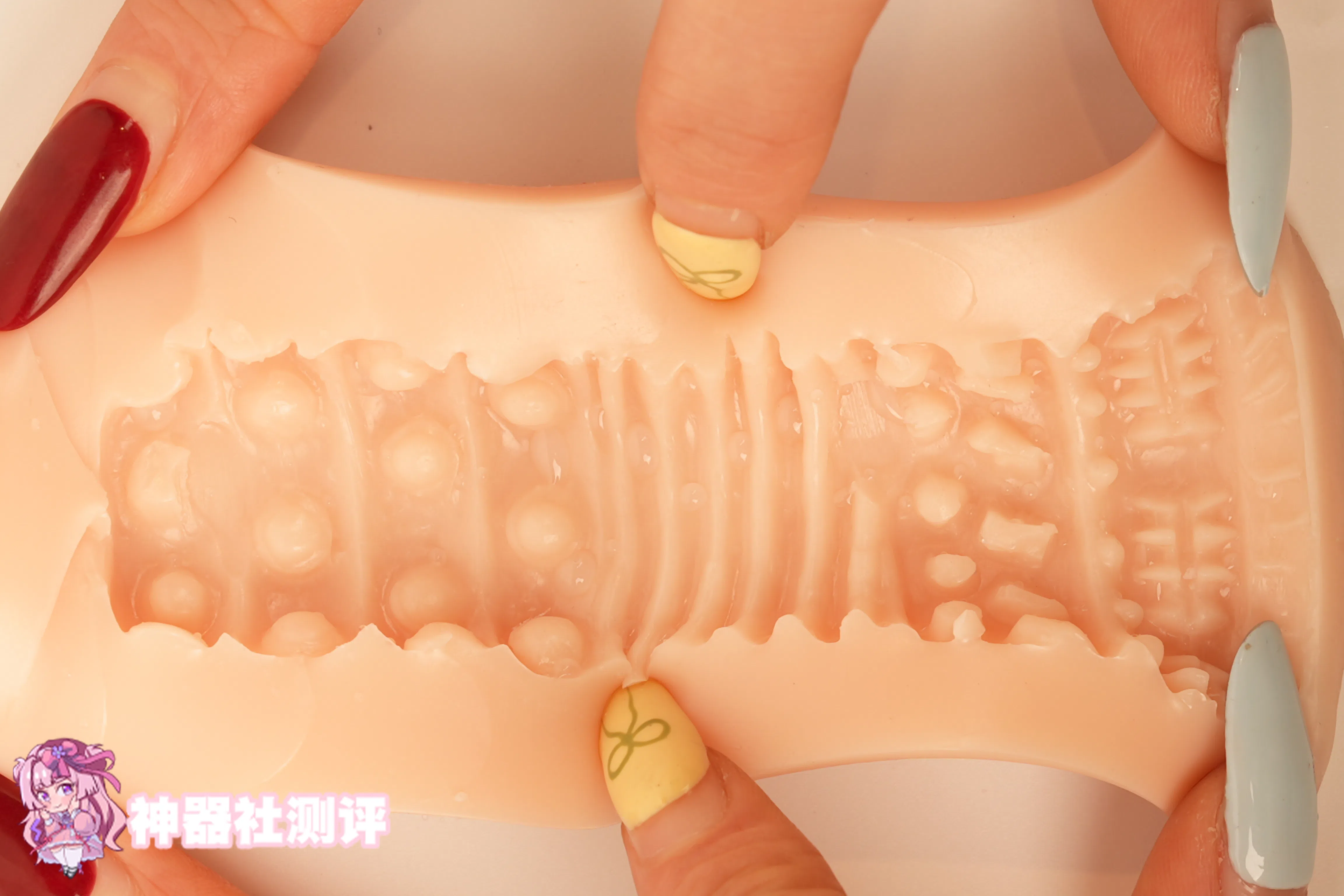 【神器社圣杯测评】GXP琉璃温肉纱织——超袖珍的硅胶小臀,来自兔女郎荷官的臀浪冲击!